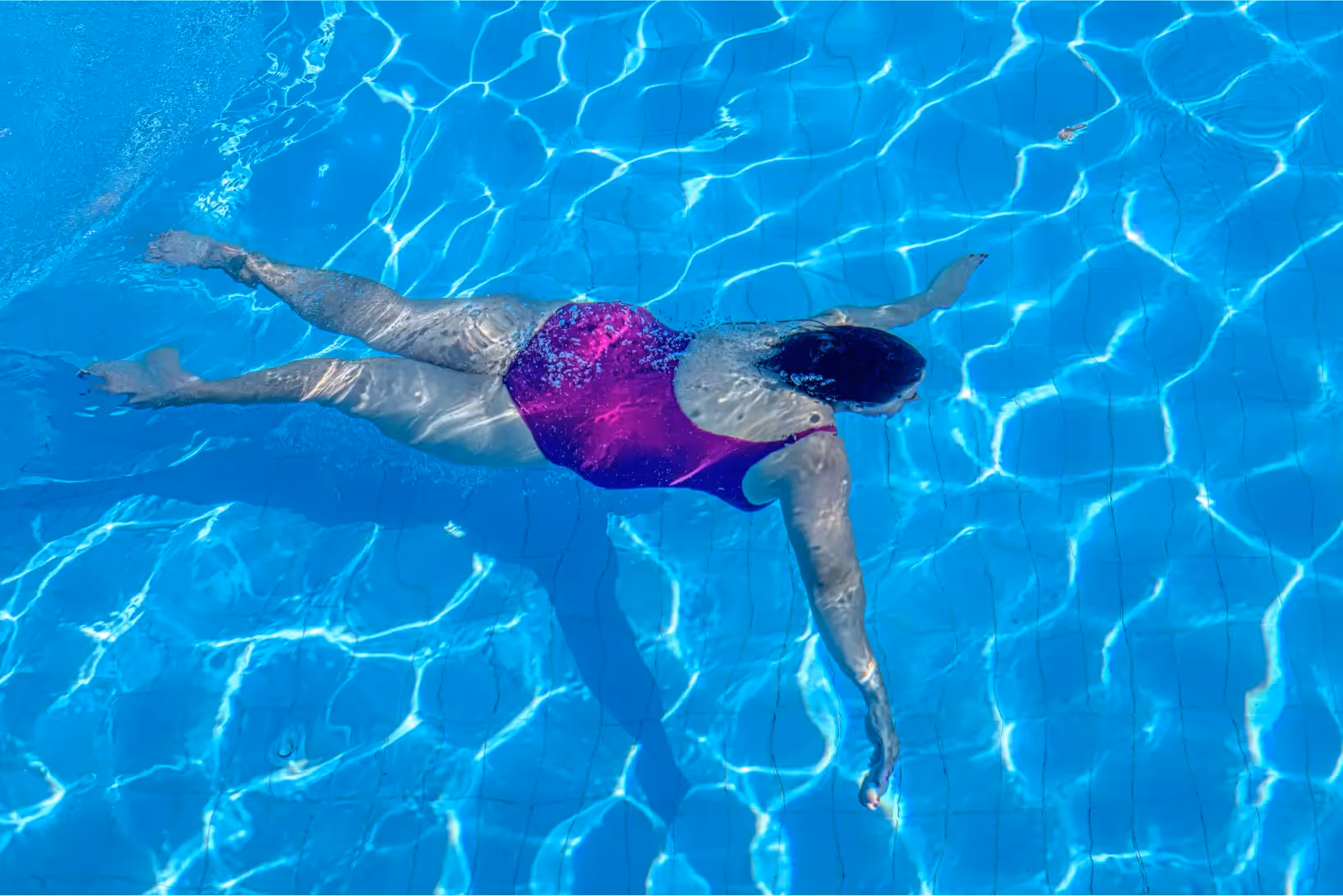 Abnehmen durch Schwimmen: Strategien & wichtige Tipps